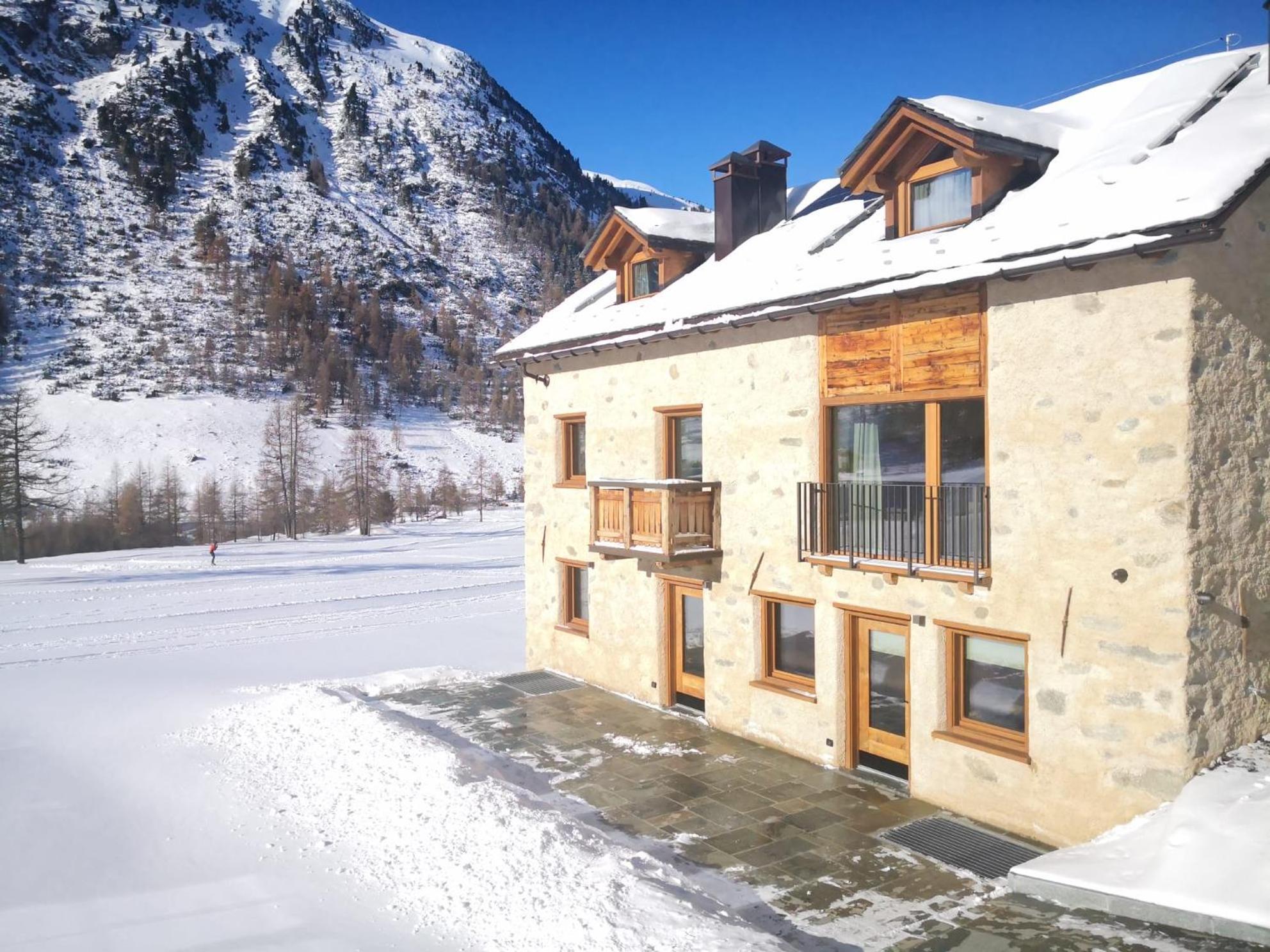 Chalet Aria Pura 利维尼奥 外观 照片
